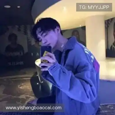 胡有融